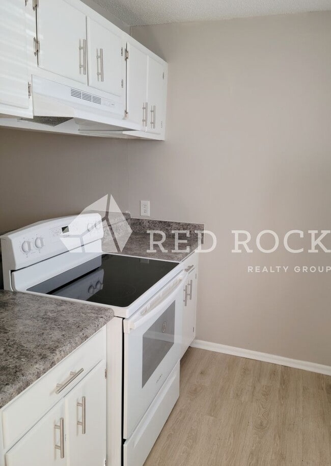 Rivergate Apartments - Columbus, MS