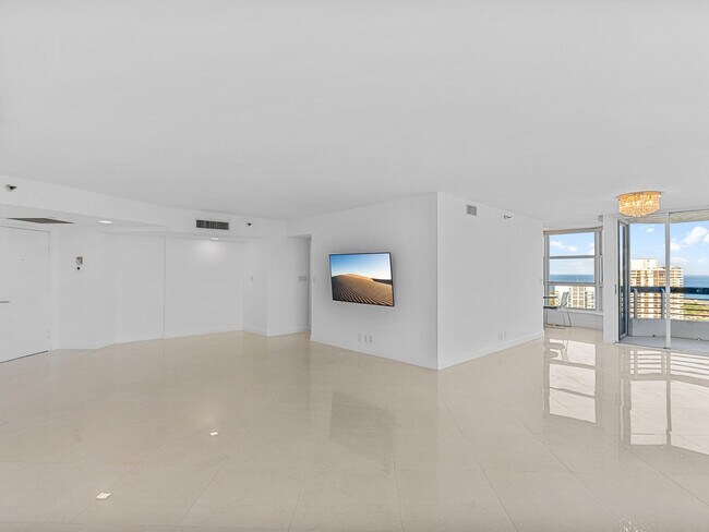 Photo - 3530 Mystic Pointe Dr Unit 3310