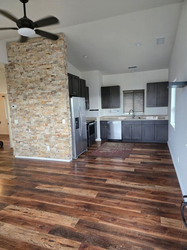 Photo - 2 Bed 1 Bath Solar Home In Rimrock Contact...