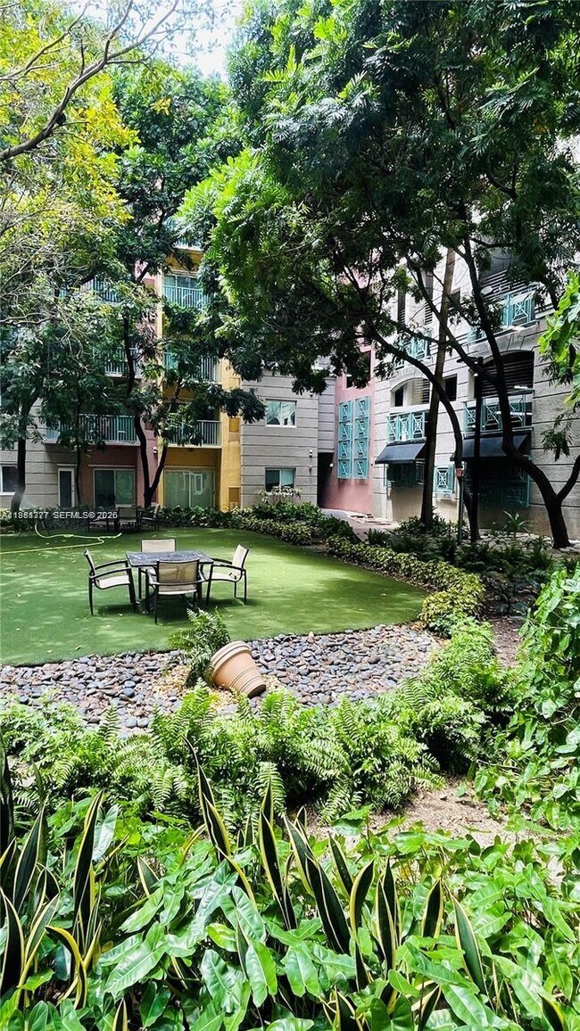 Photo - 6001 SW 70th St Unit 318