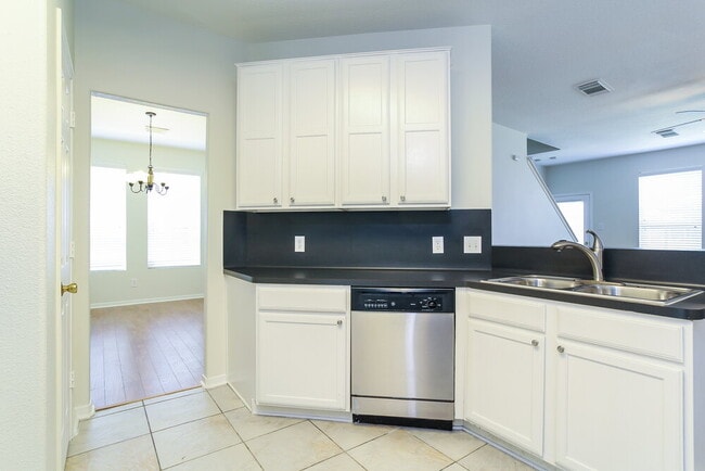 Photo - 12131 English Brook Cir