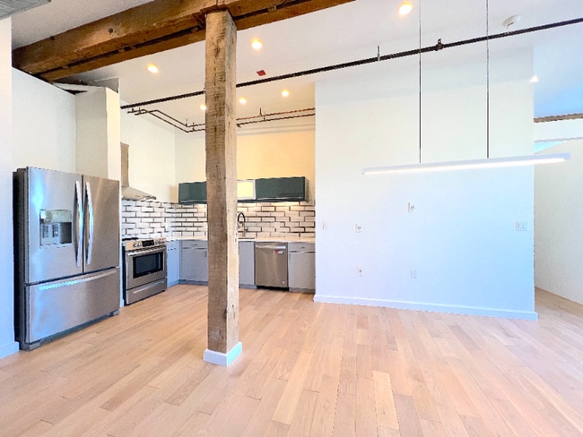 Photo - 1410 Gratiot Ave Unit #202