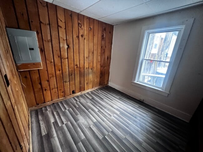 Photo - Railroad Street_12 Unit 3