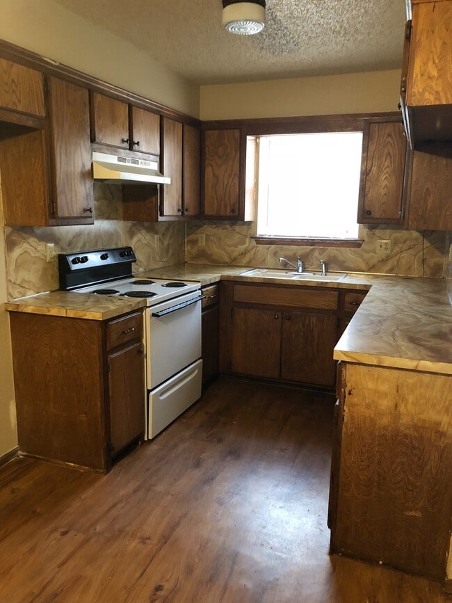 Photo - Charming 2 Bed 1 Bath in SW OKC!