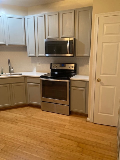 Cocina - 8309 Cloud St