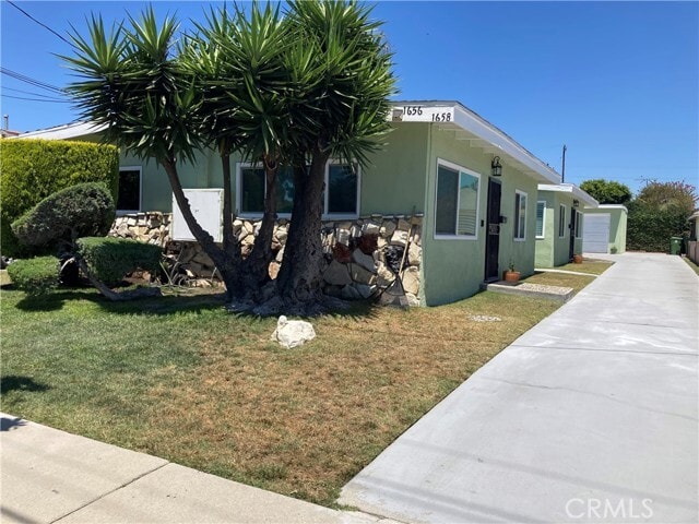Building Photo - 1656 Bay View Ave Rental