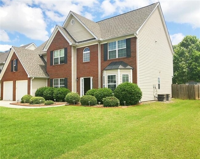 Photo - 788 Roxholly Ln NE