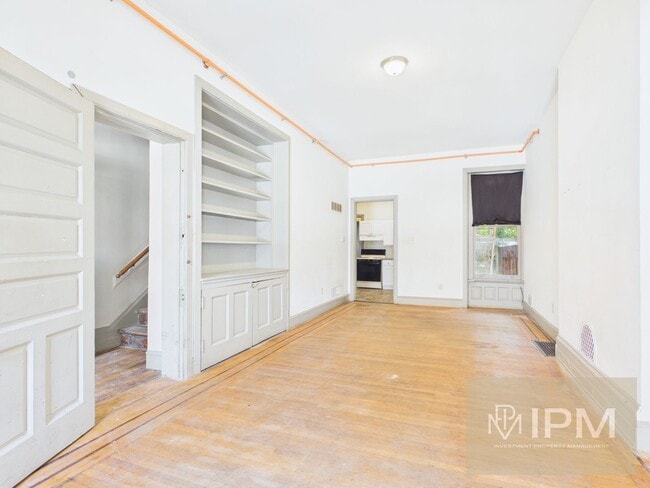 Photo - 142 E Philadelphia St Unit Apt 2R