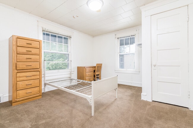 Photo - 1301 Washtenaw Ave Homes