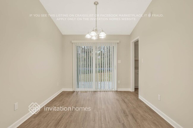 Photo - 572 Tate Creek Ct