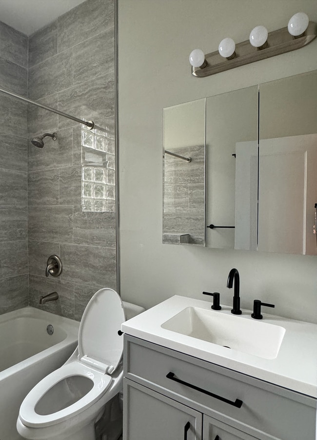 Photo - 6186 Waterman Blvd