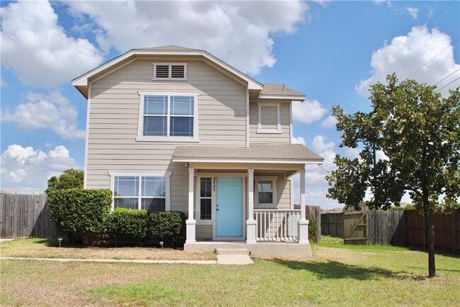 Photo - 2408 Bluffstone Dr House