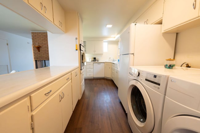 Photo - 206 N Wall Ave