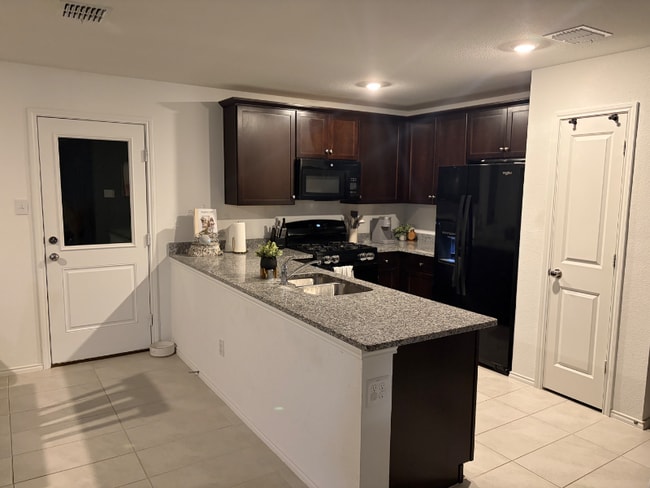 Photo - 2853 Cobbleview Dr