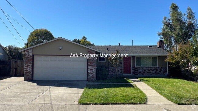 Building Photo - Concord Beautiful 3 bedroom 2 bath home w/...