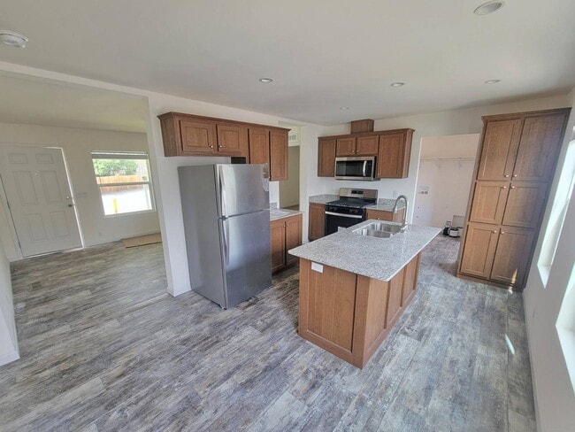 Photo - 509 E Sullivan St