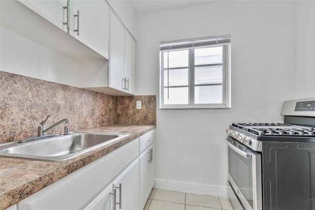 Photo - 6921 Rue Vendome Unit 10