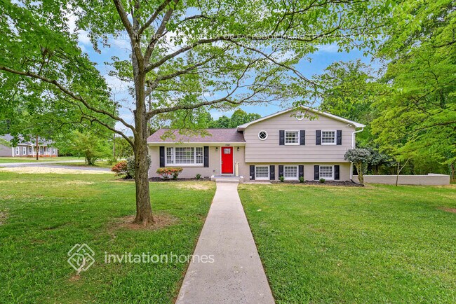 Photo - 1940 Wildwood Dr
