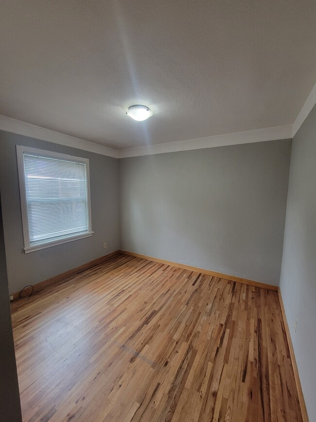 Photo - 710 Mount Ave