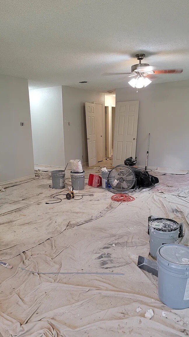Photo - Room in House on Bounty Dr