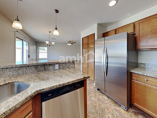 Photo - 22865 W Lone Star Dr