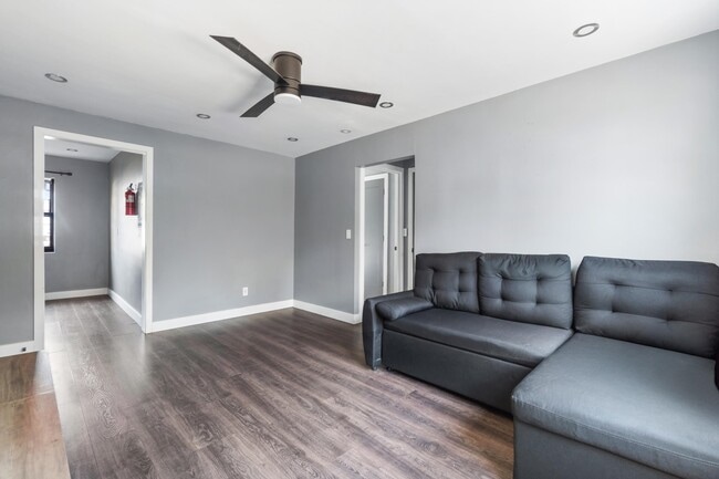 Photo - 99 W 2nd St Unit 103