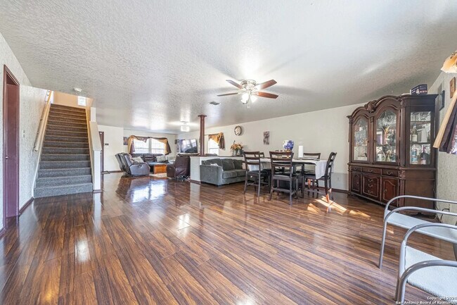 Photo - Room in House on Magnolia Grove