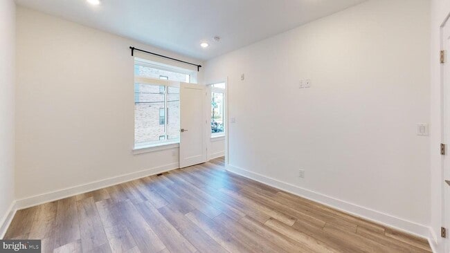 Photo - 812 N 16th St Unit 6