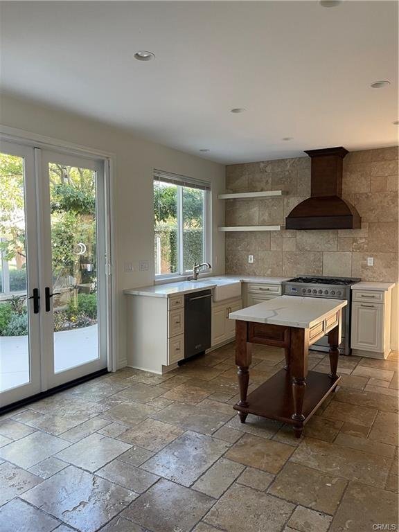 Photo - 55 Clermont, Newport Beach, CA 92657 - 3 B...