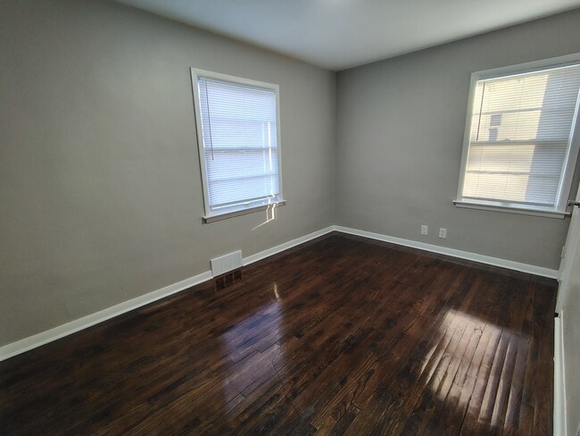 Photo - 624 Alliance Ave