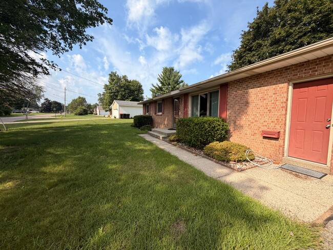 Photo - 7865 Ridgewood Dr