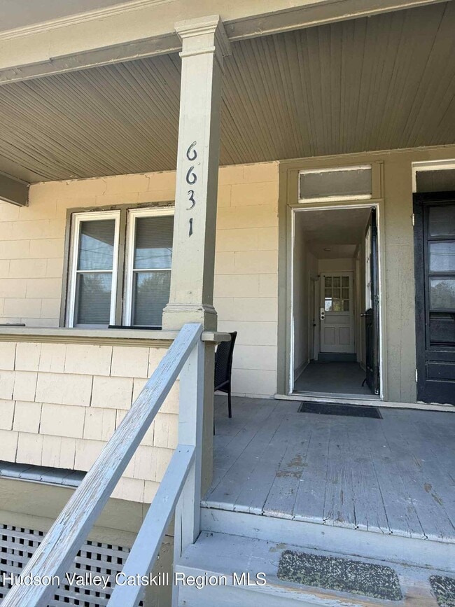 Building Photo - 6631 Park Pl Rental
