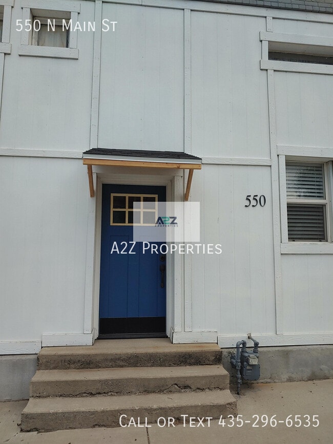 Photo - 550 N Main St