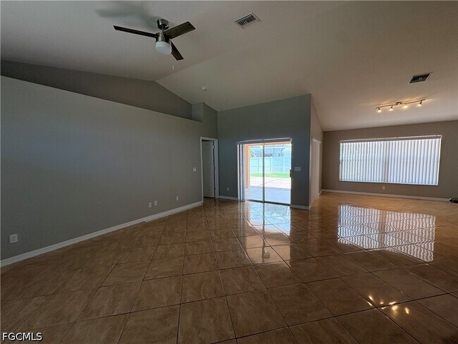 Photo - 4313 SW 19th Ave