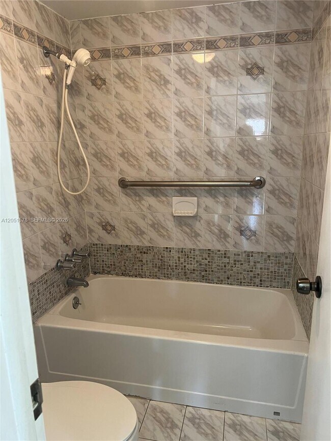 Photo - 295 NW 72nd Ave Unit 306