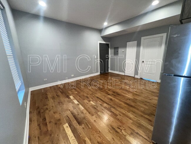Photo - 346 E 50th St Unit 1