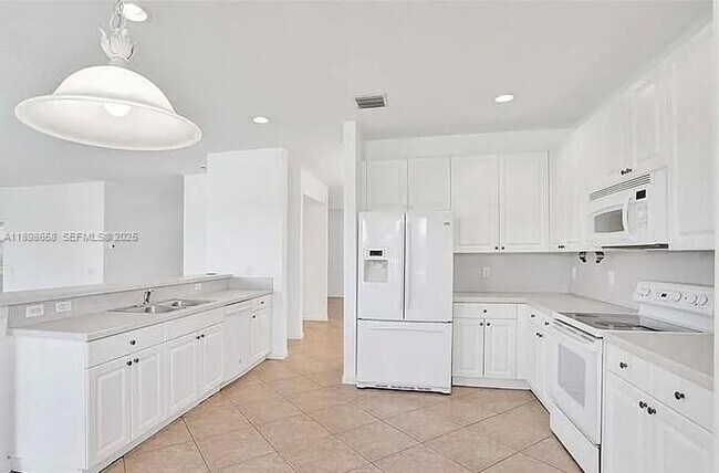 Photo - 1042 Sunflower Cir Unit HOME