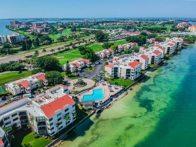 Building Photo - 5541 Del Sol Blvd Unit 316