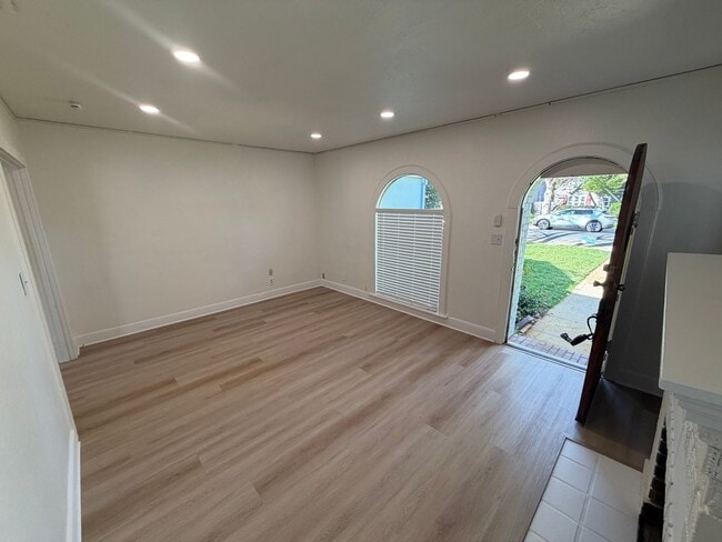 Photo - 2 Bedroom | 1 Bathroom | Single family home in Sacramento