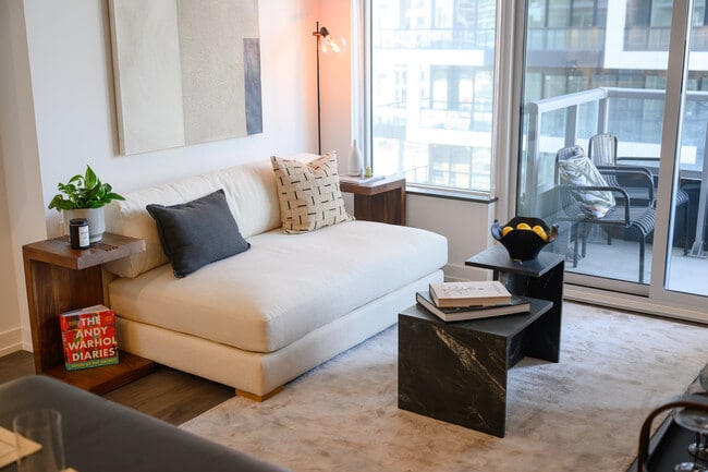 Photo - Story of Midtown