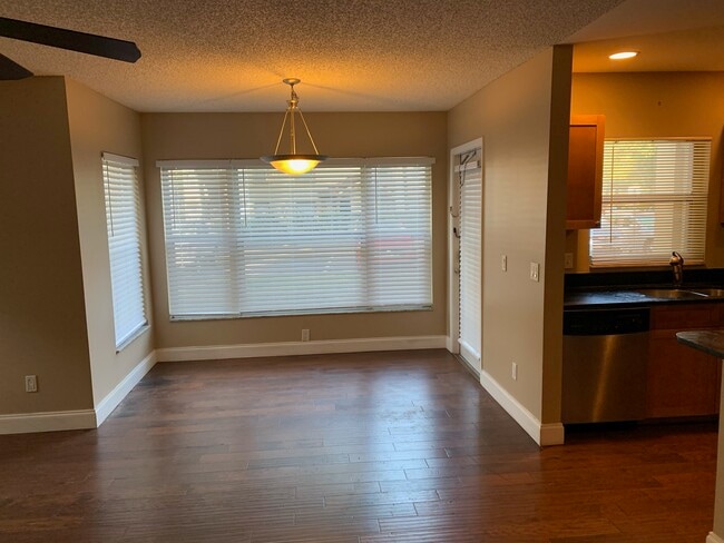 Photo - 5464 E Michigan St Unit 5