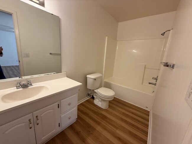 Photo - 2203 S Bluestone St