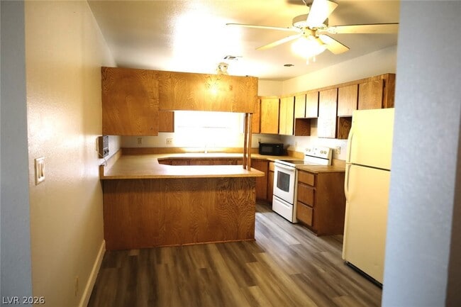 Photo - 1309 E Cartier Ave