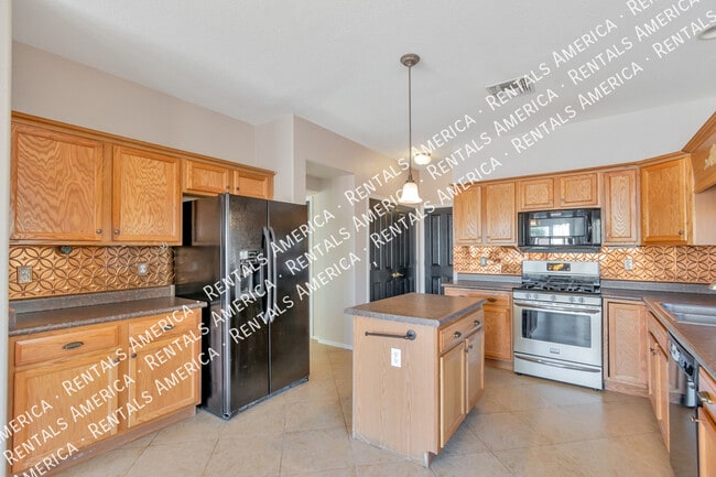 Photo - 11942 W Heyburn Dr