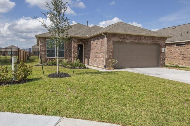 Building Photo - 29626 Woodsons Shore Dr