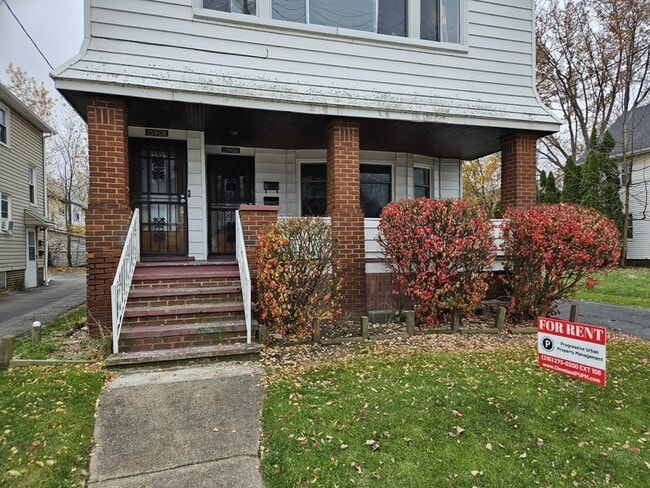 Photo - 15906 Corsica Ave