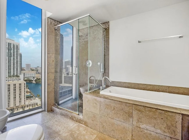 Photo - 475 Brickell Ave Unit 2013