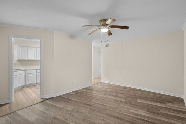 Photo - 102 The Strand Unidad 3