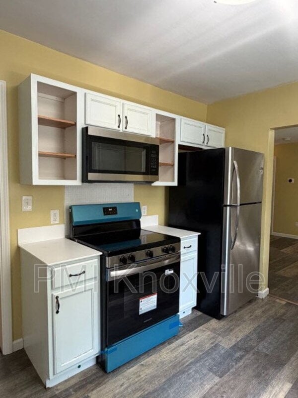 Photo - 2340 Boxwood Ln NE