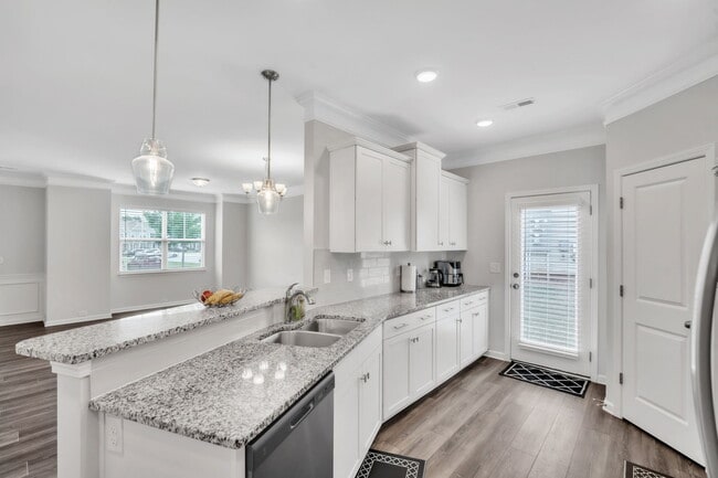 Photo - 351 Intrepid Ct